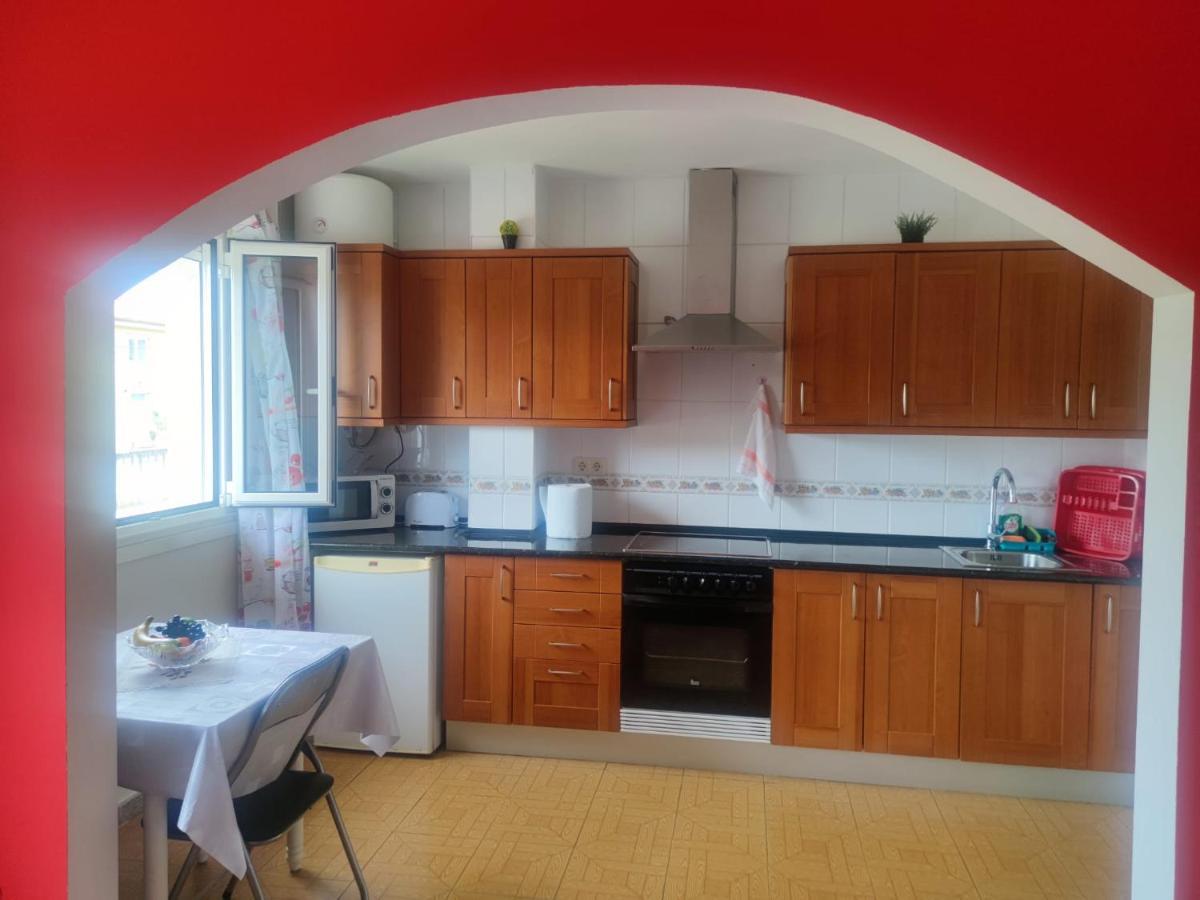 Apartamentos Turisticos Lemos O Pedrouzo Buitenkant foto