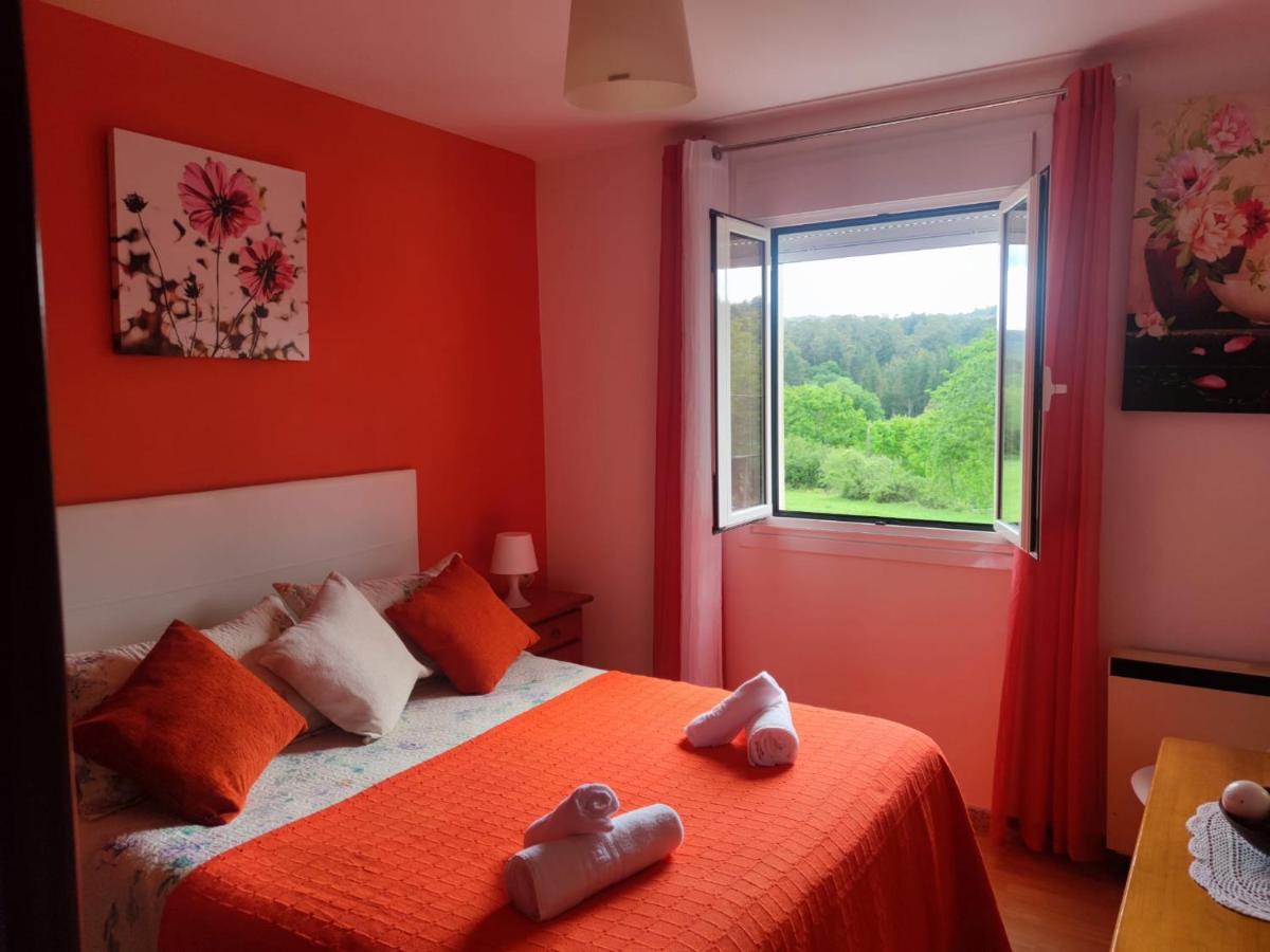 Apartamentos Turisticos Lemos O Pedrouzo Buitenkant foto