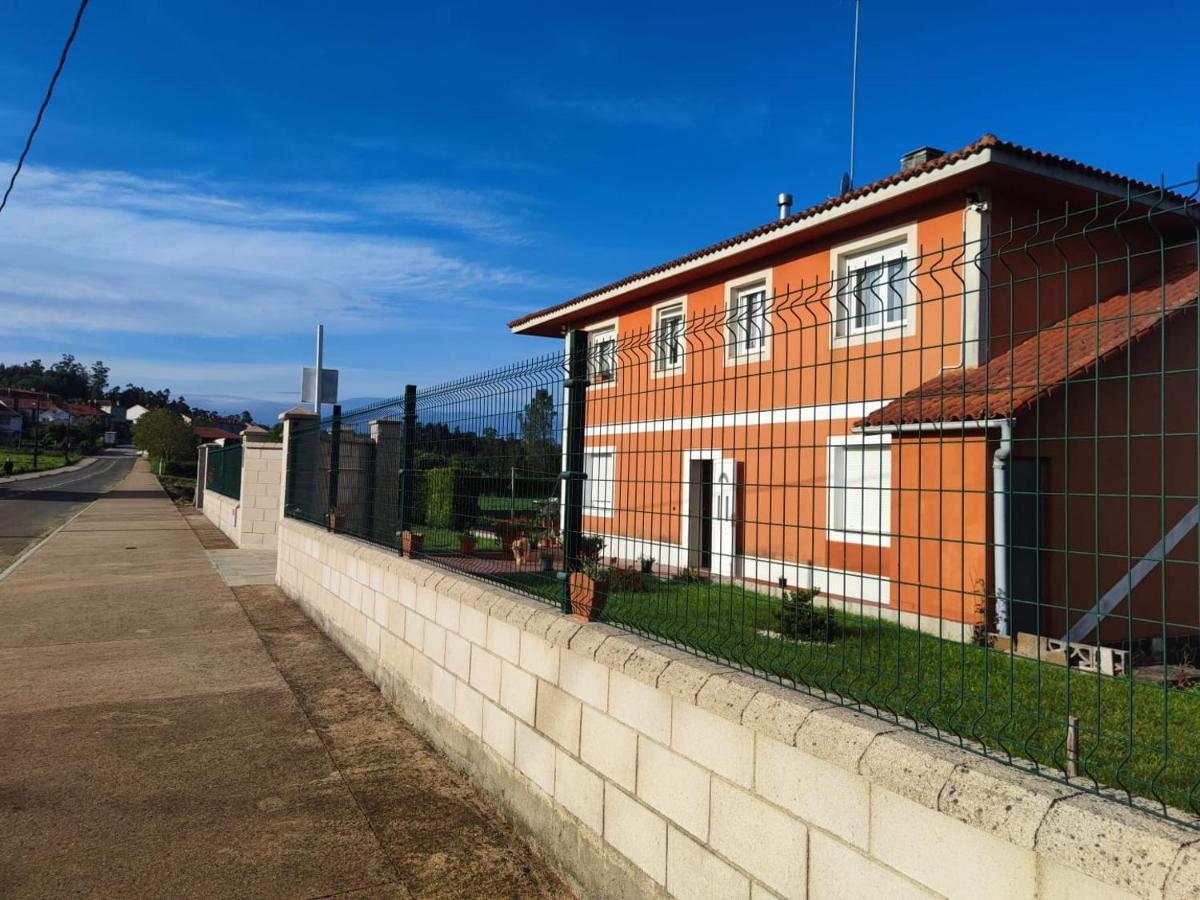 Apartamentos Turisticos Lemos O Pedrouzo Buitenkant foto