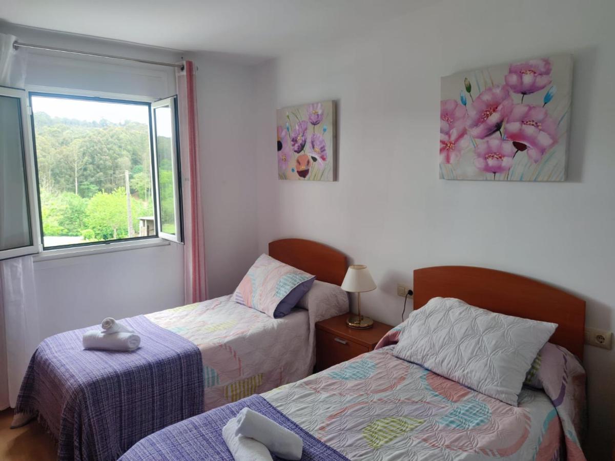 Apartamentos Turisticos Lemos O Pedrouzo Buitenkant foto